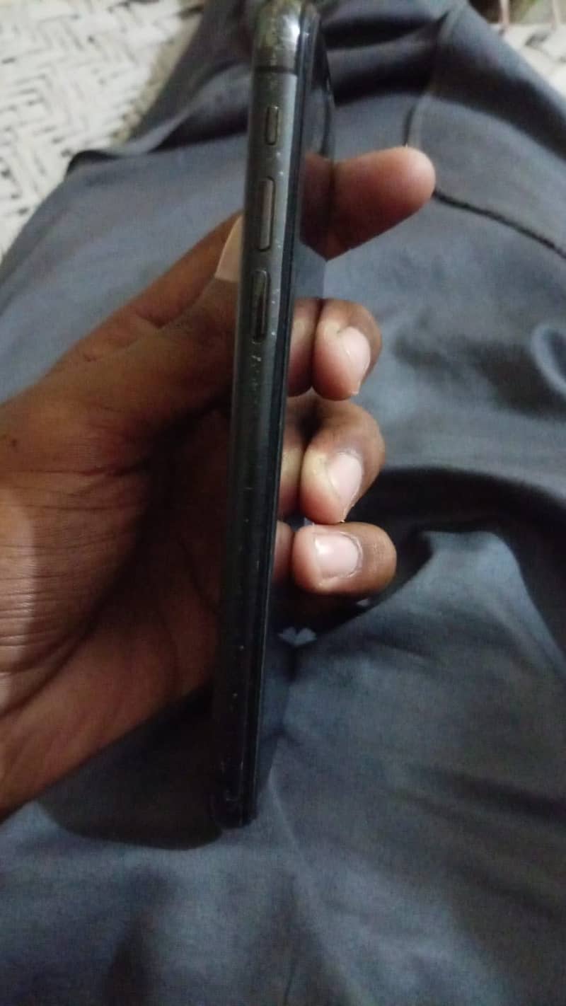 Apple iPhone X 1