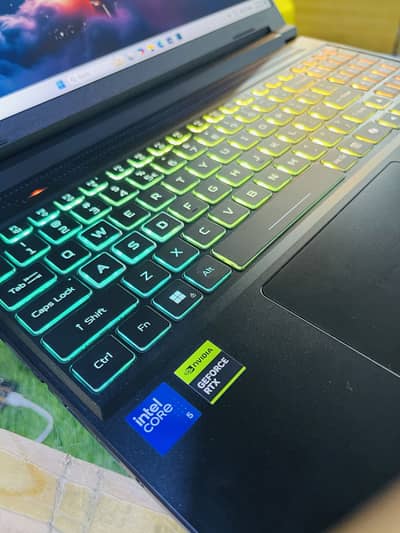. GPU RTX 5060 8 GB ddr7
