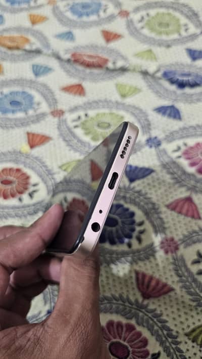 Tecno Spark 20C