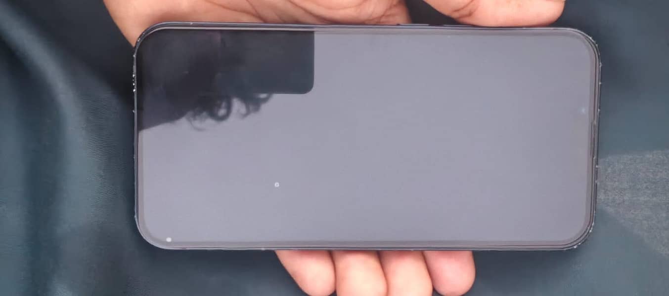 Apple iPhone 13 1