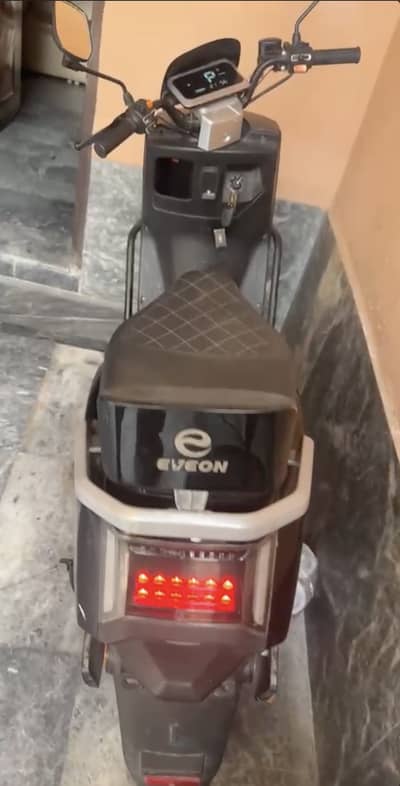 For Sale EVEON Pronto Plus Electric Scooter 2025 Model