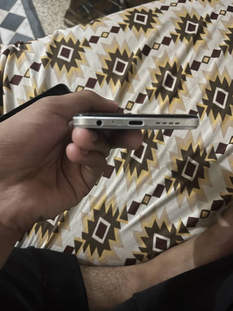 Infinix Note 11 2