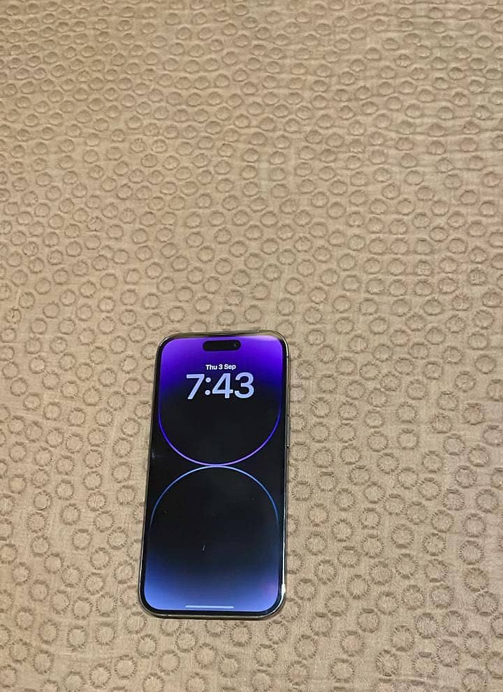 Apple iPhone 14 Pro 1