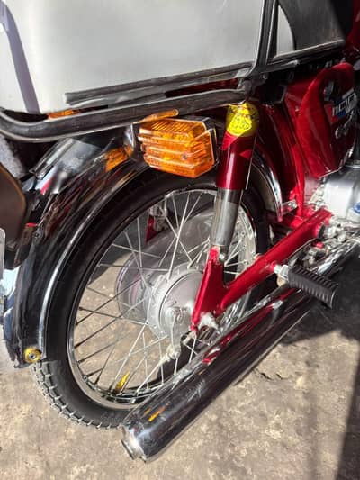 Yamaha 100 royal3le