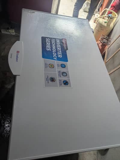 D freezer for sale 03060692216