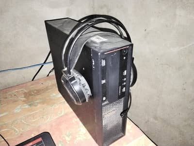 Budget gaming setup with bloody a70