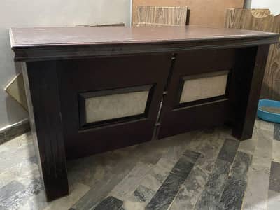 Office furniture set