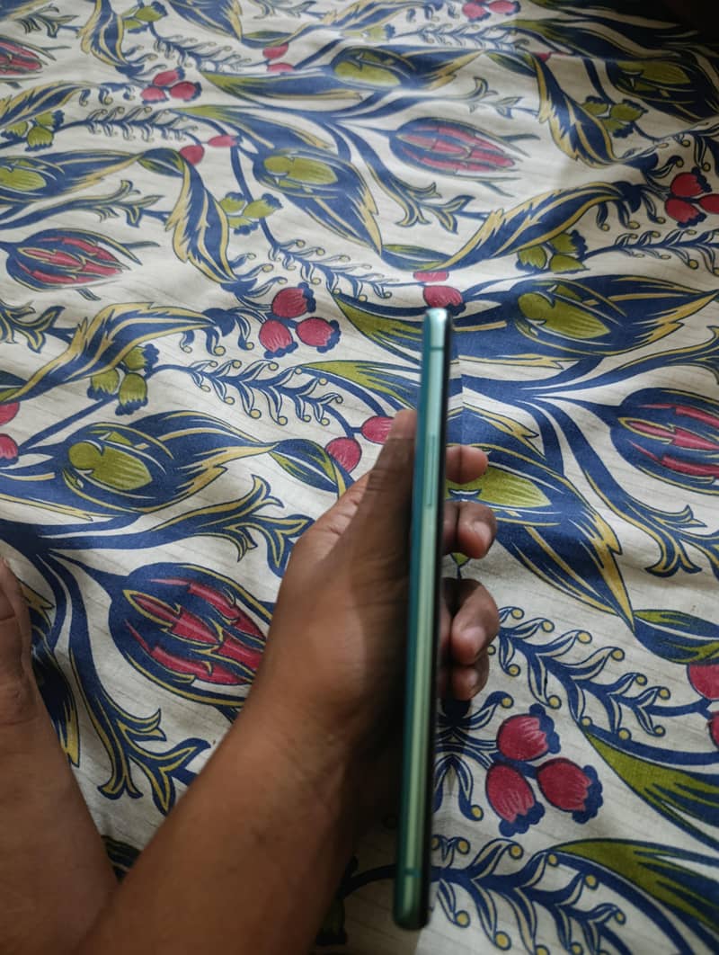 One Plus 8T 2