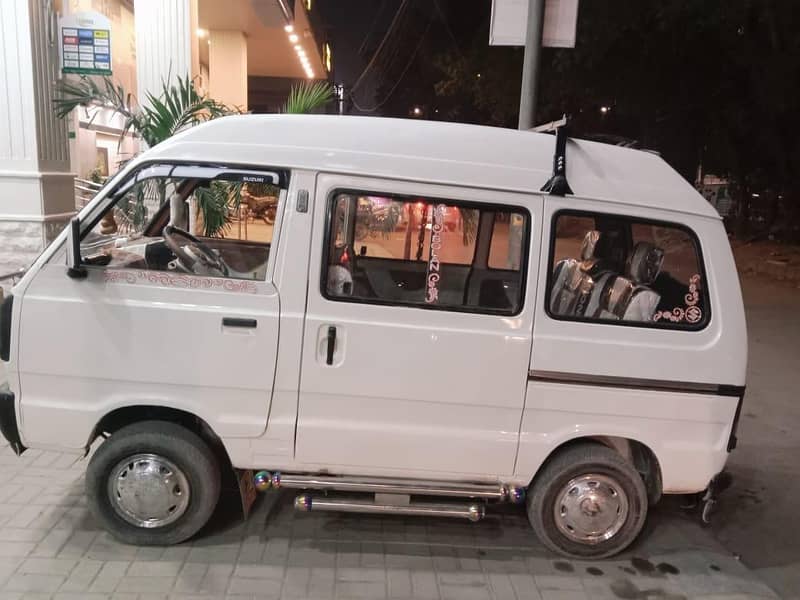 Suzuki Bolan 2011 3