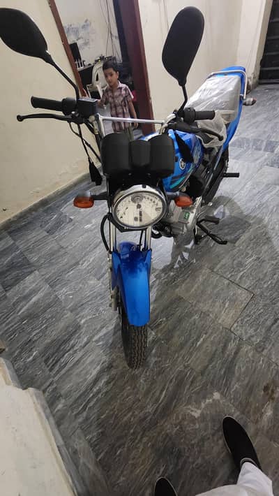 YAMAHA YBR 125