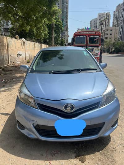 Toyota Vitz 2014