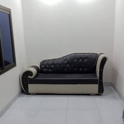 Dewan / Sofa