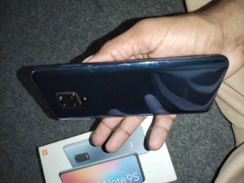 Xiaomi Redmi Note 9S 2