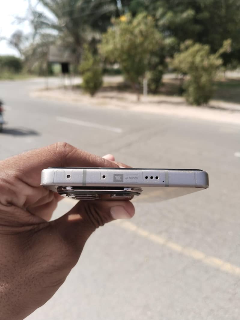 Infinix Note 50 4