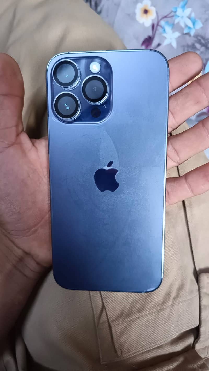 Apple iPhone 14 Pro Max 3