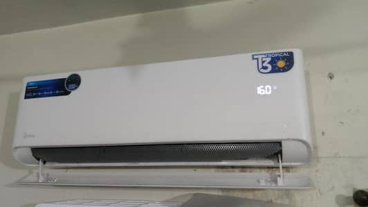 Midea Breezeless E Series - Wall Mounted DC Inverter