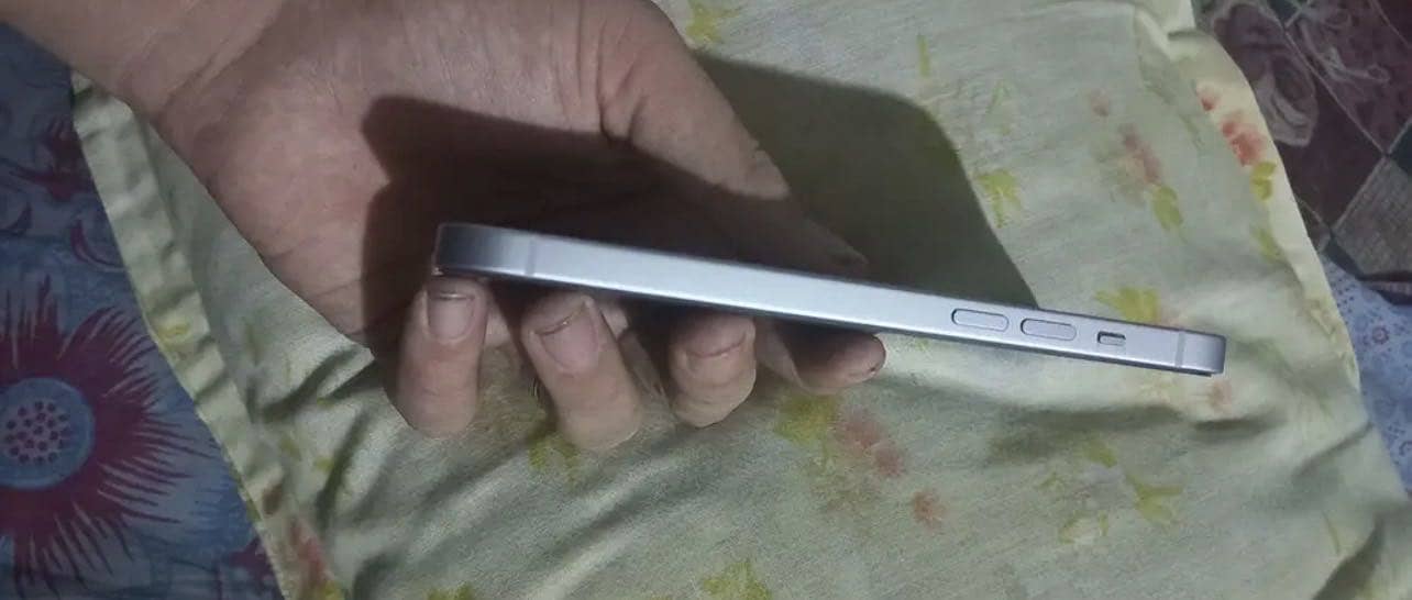 Apple iPhone 14 plus 1