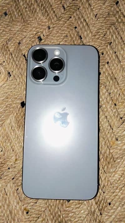 Apple iPhone 15 Pro Max jv