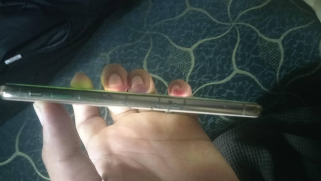 Apple iPhone XS 2