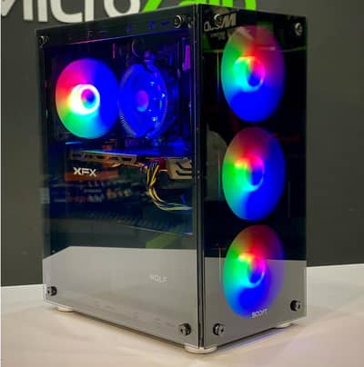 Boost Wolf Gaming Case | 10/10 Condition | 5 RGB Fans
