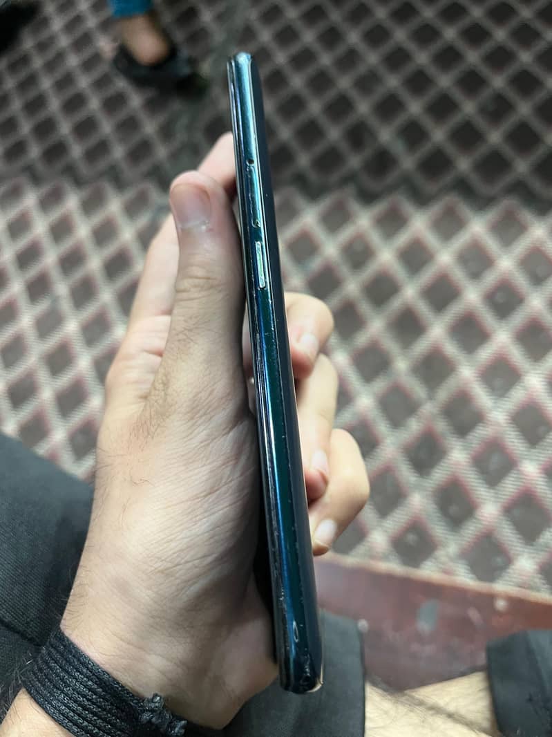 OPPO Reno 4