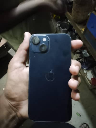 Apple iPhone 13