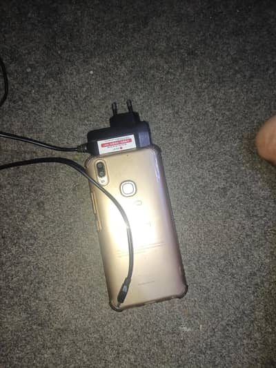 Vivo Y85 PTA Approved with charger