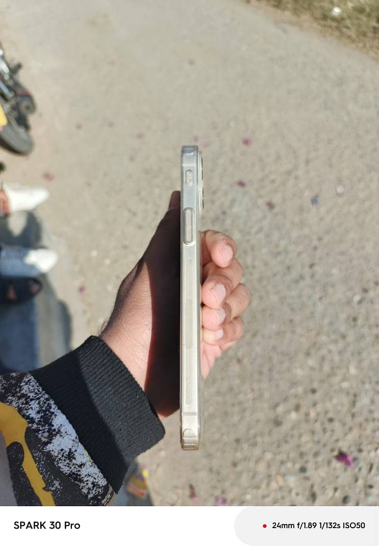 Apple iPhone 14 plus 6