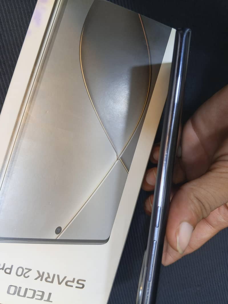 tecno spark20pro plus 5