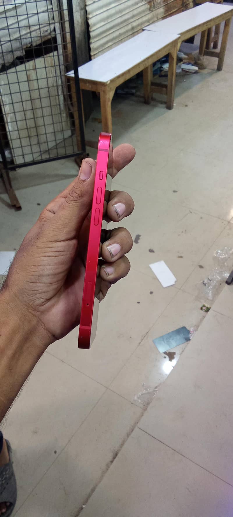 Apple iPhone 13 2