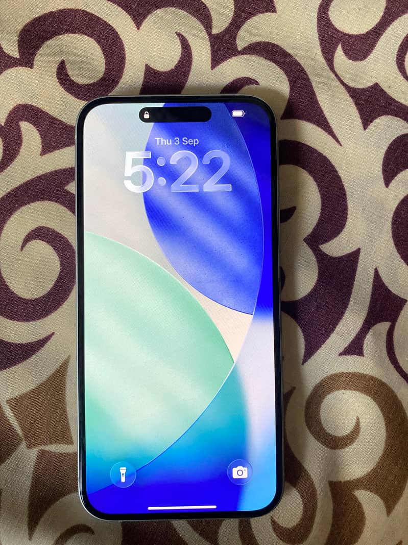 Apple iPhone 15 plus 0