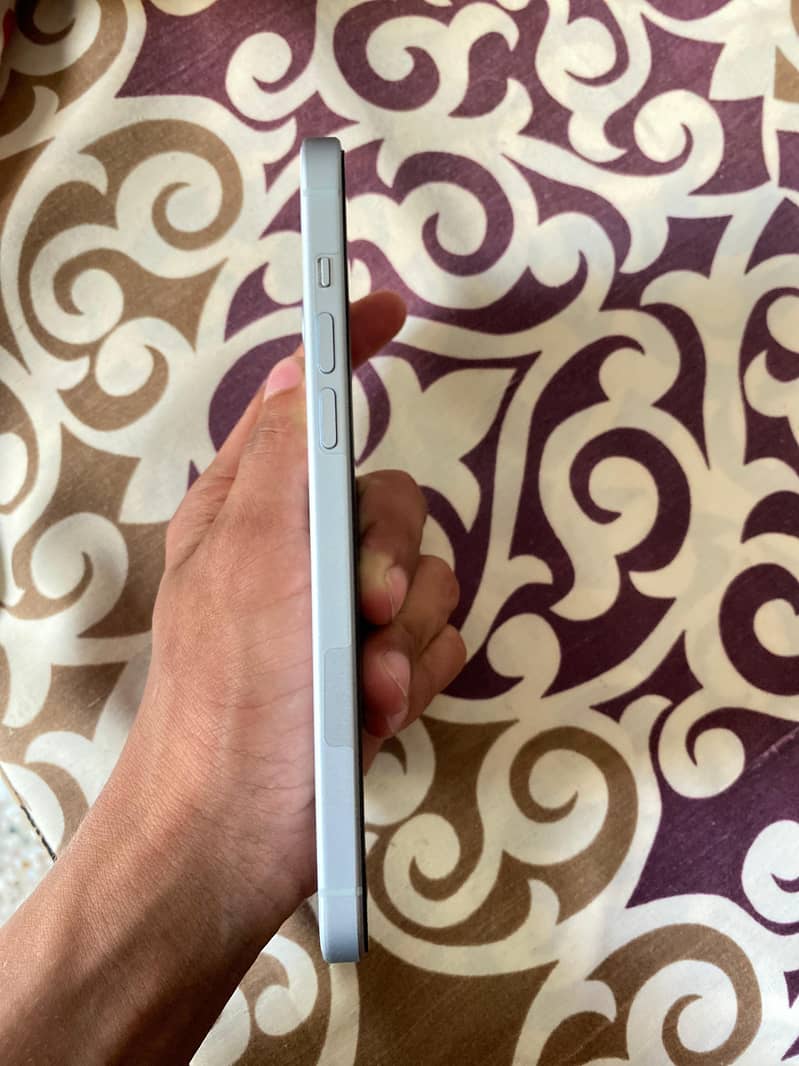 Apple iPhone 15 plus 1