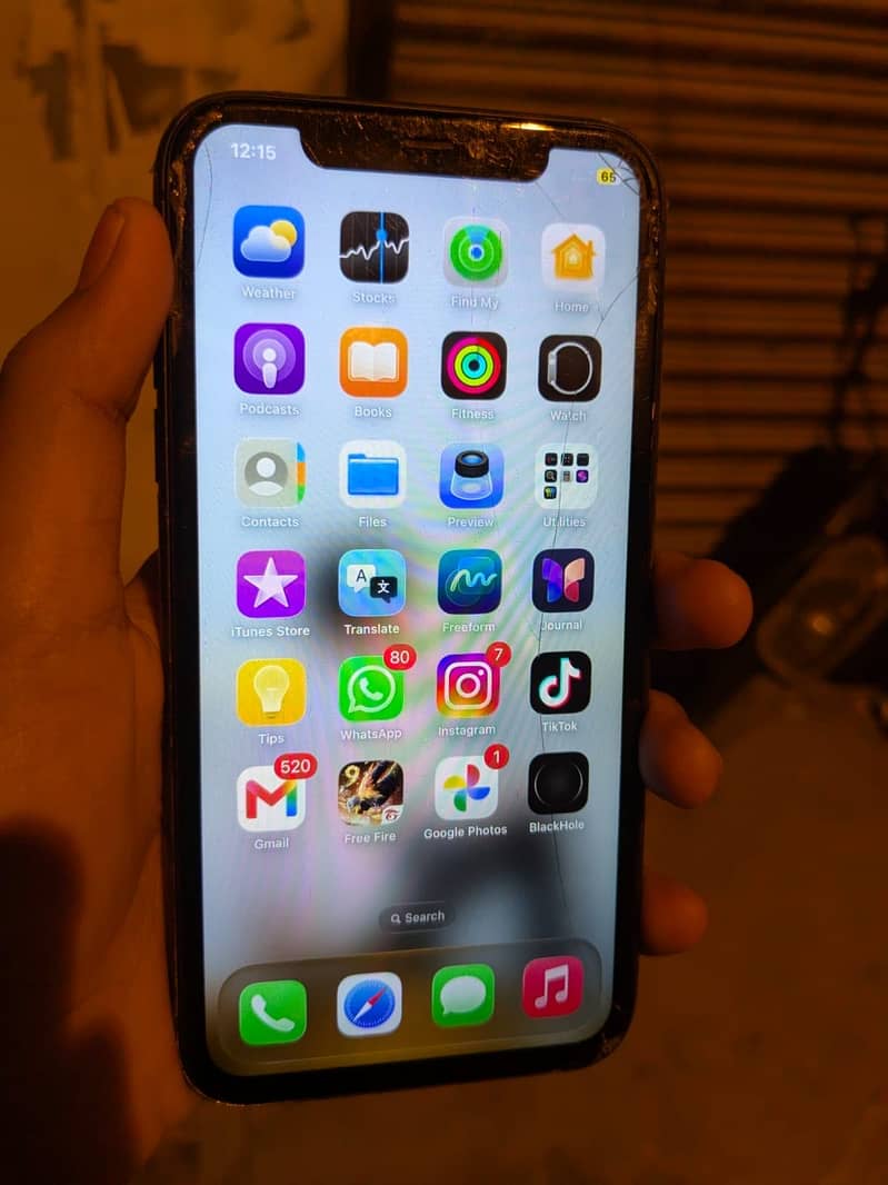 Apple iPhone 11 9