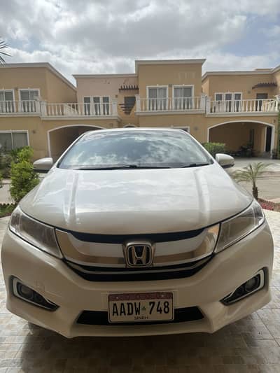 Honda Grace Hybrid 2015