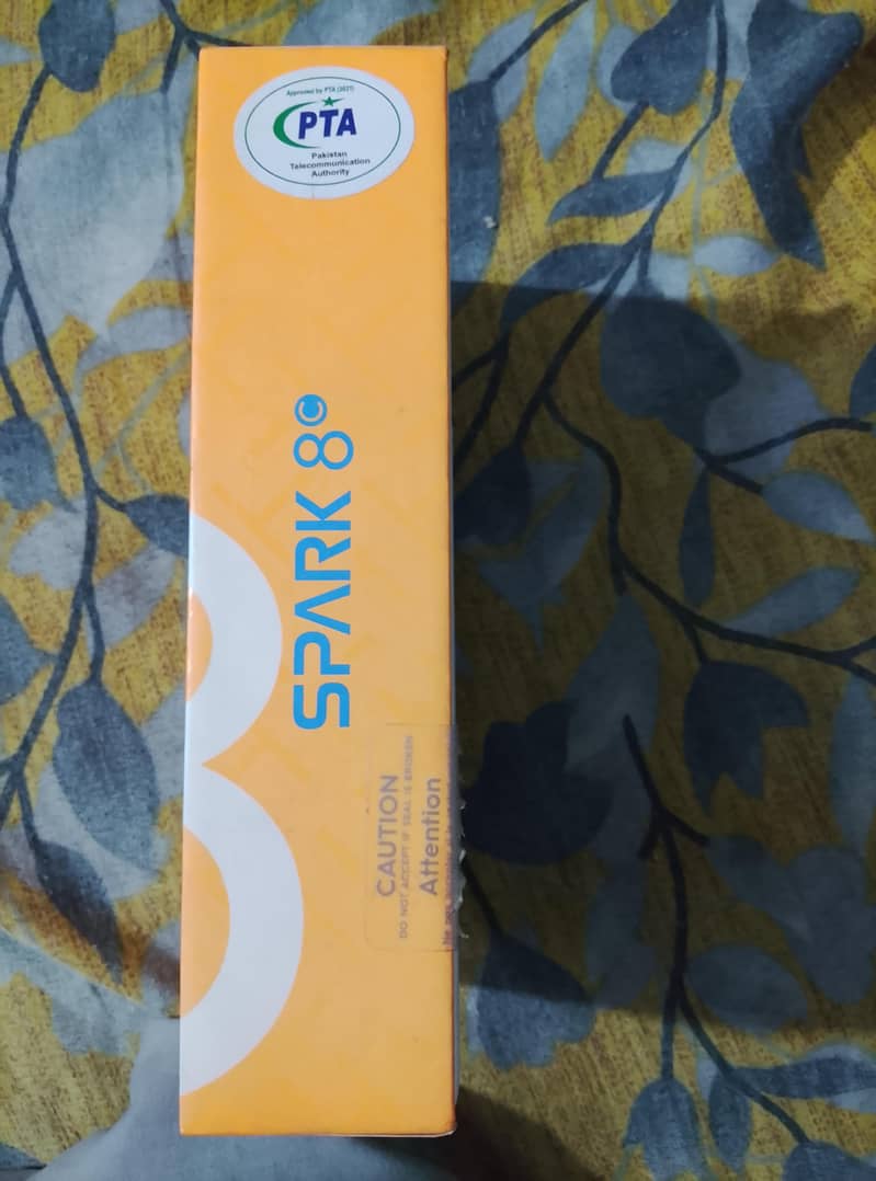 techno spark 8C 1
