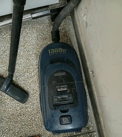 vaccum cleaner 1300W