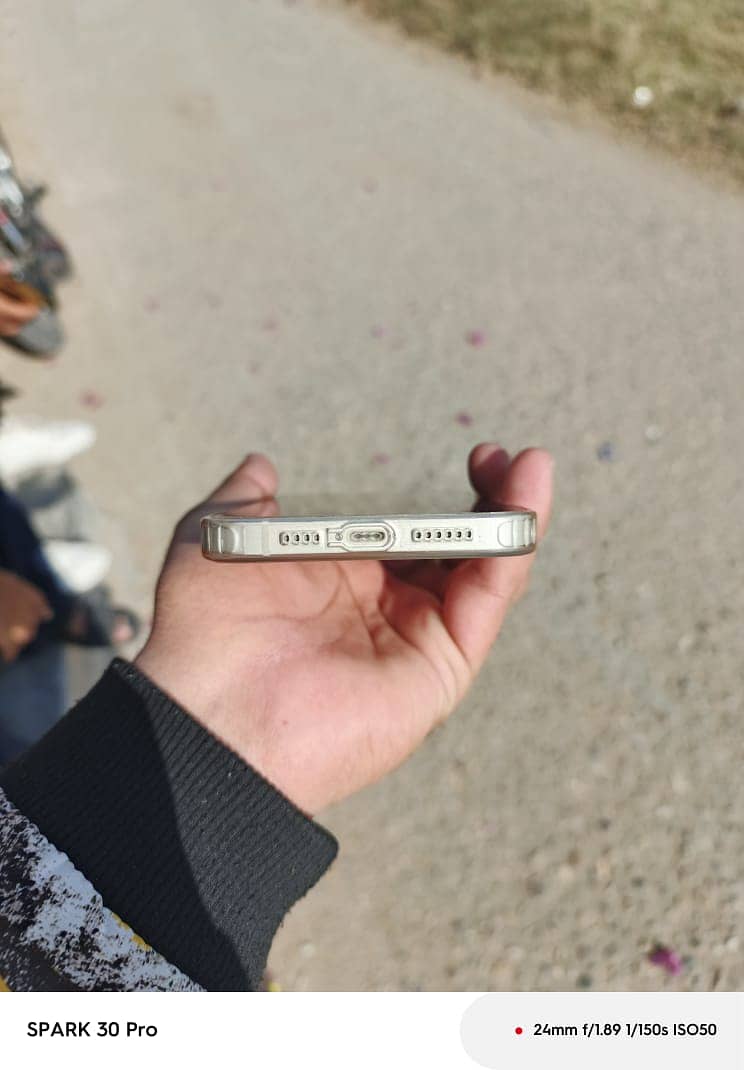 Apple iPhone 14 plus 4