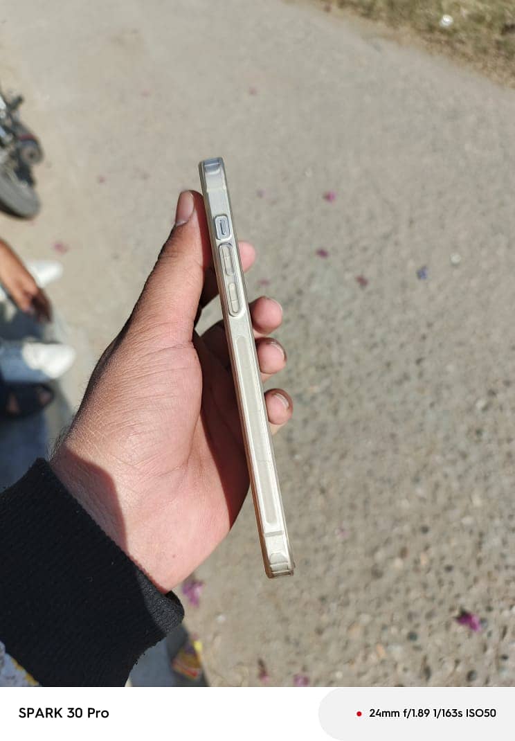 Apple iPhone 14 plus 5