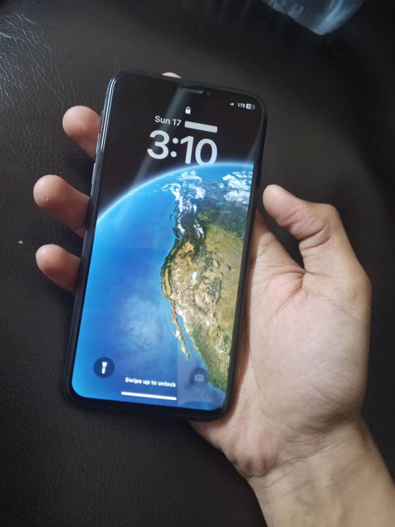 Apple iPhone X 2