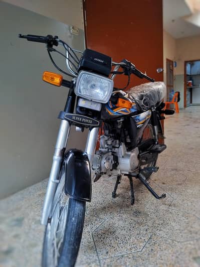 CROWN CRLF 70 URGENT SALE ALL OKAY