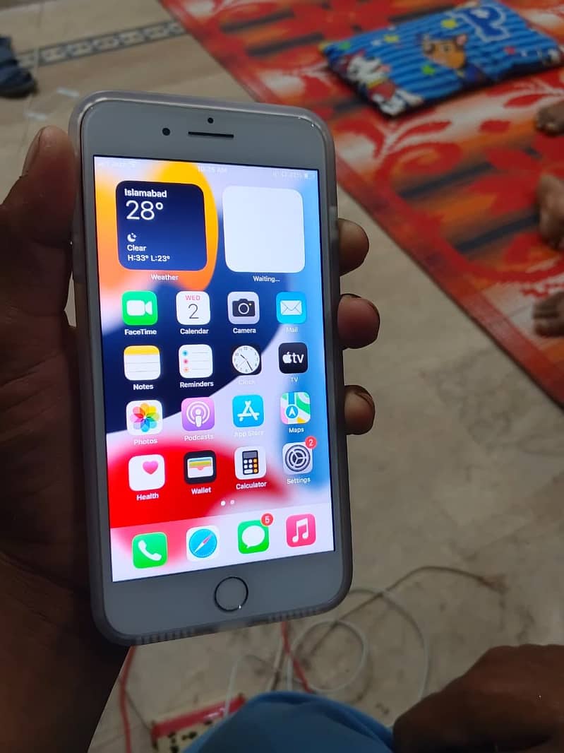 Apple iPhone 7 Plus 4