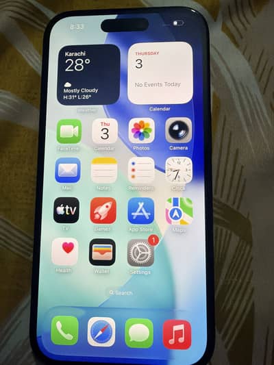 Apple iPhone 16