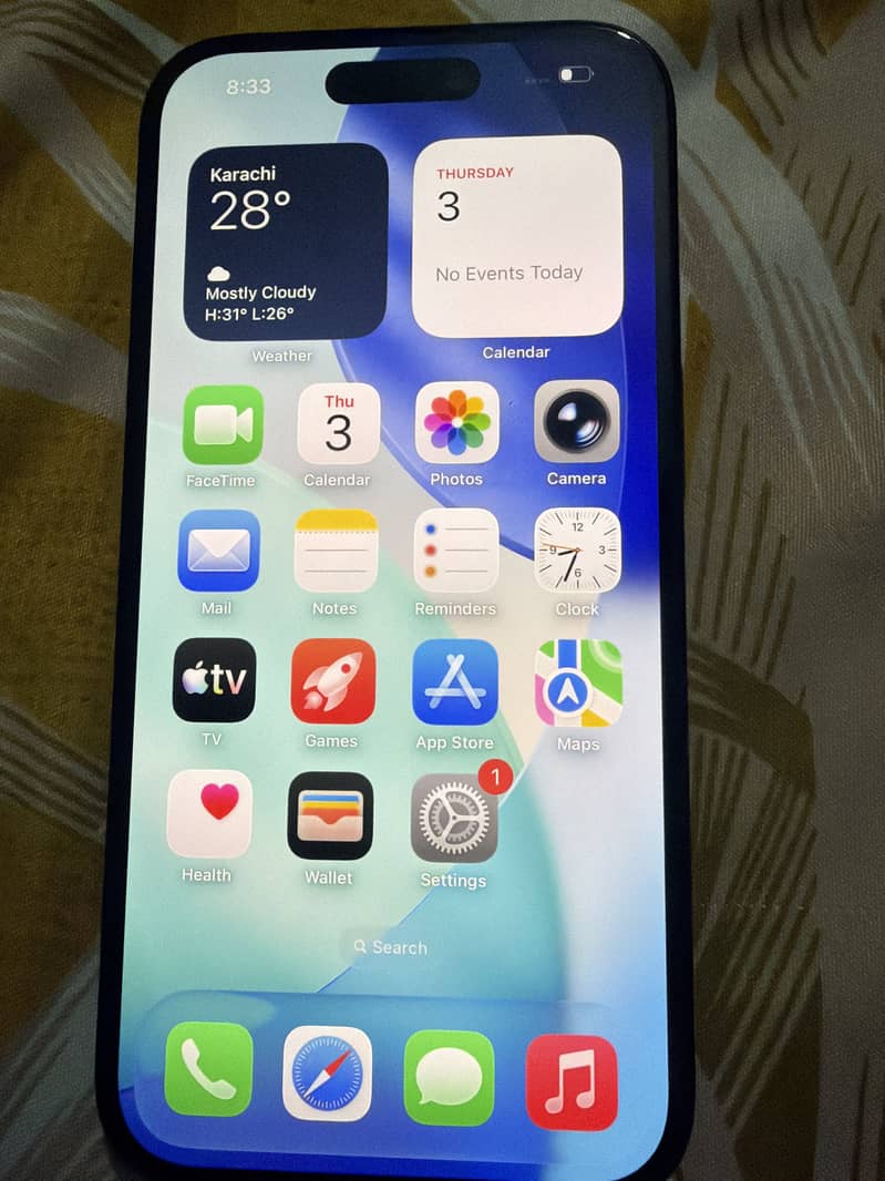 Apple iPhone 16 0