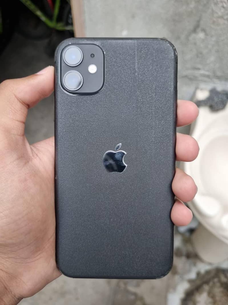 Apple iPhone 11 0