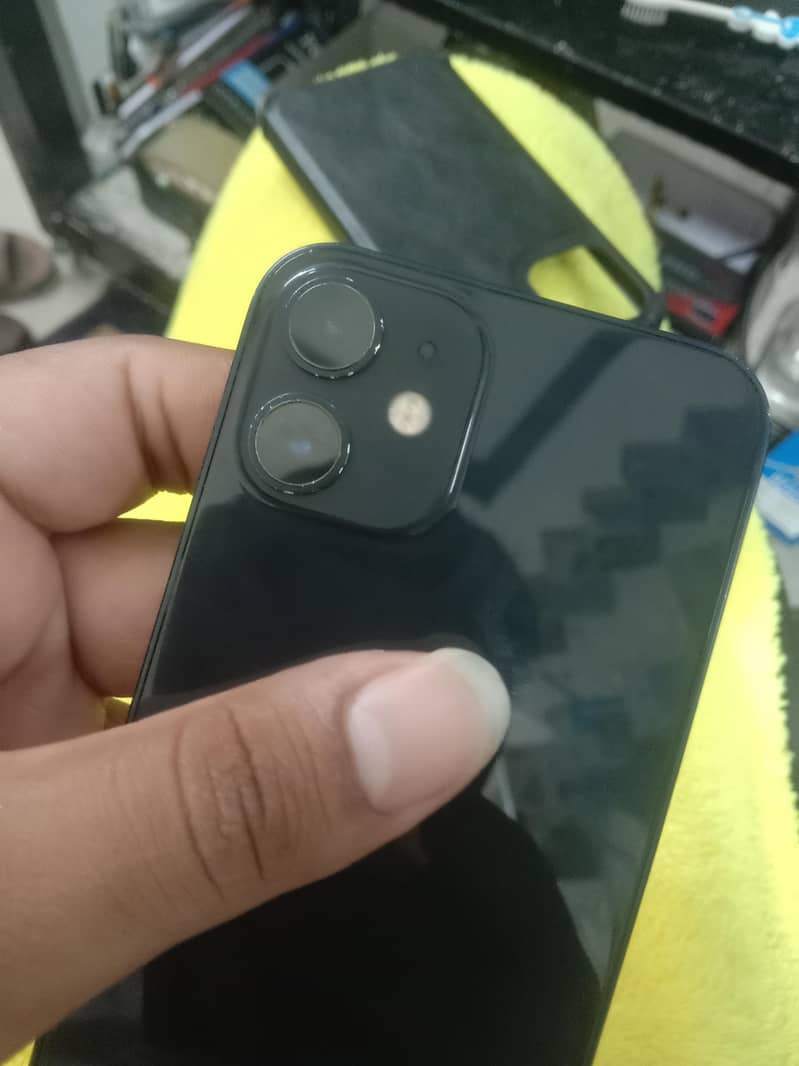 Apple iPhone 12 mini 3