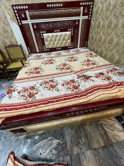 king size bed ha 2 side tables and sofa bed and dressing table ha