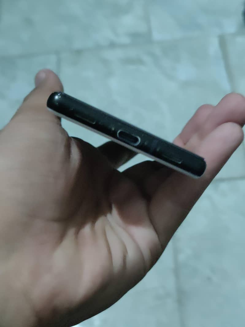 Google Pixel 6a read add 9