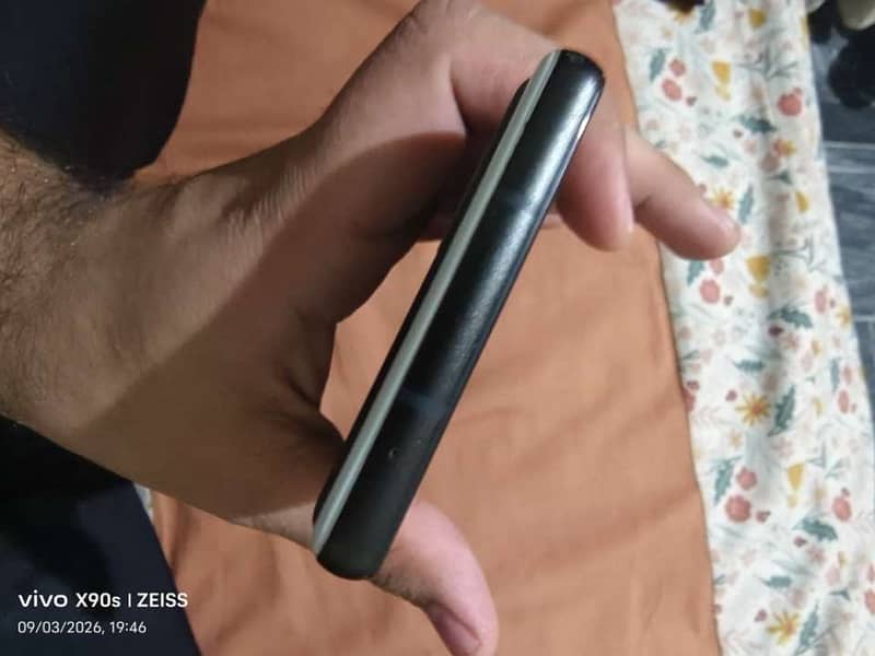 Google Pixel 6a 1