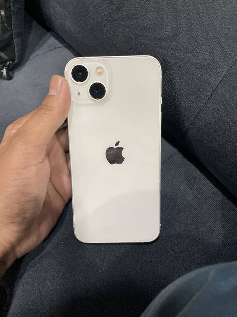 Apple iPhone 13 1