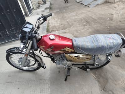 Honda cg 125 special edition gold